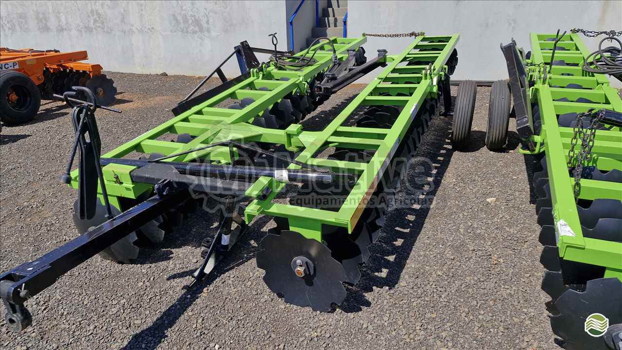 IMPLEMENTOS AGRICOLAS GRADE NIVELADORA NIVELADORA 56 DISCOS Mative Equipamentos Agrícolas  MARTINOPOLIS SÃO PAULO SP